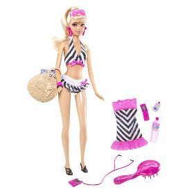 Barbie Souvenir Doll Giftset