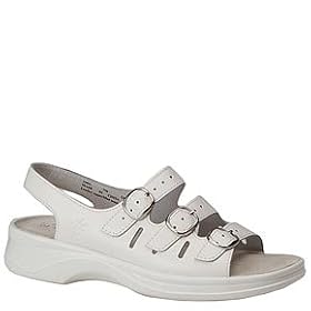 Clarks Women's Sunbeat Adjustable Sandal