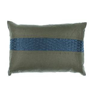 Calvin Klein Bamboo Flower 15 x 22