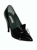 MARC JACOBS Ruffle Front French Pump in Black Patent