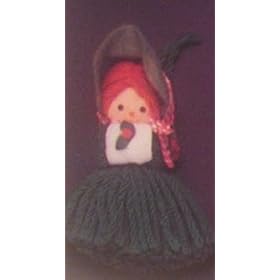 Green Caroling Girl Yarn ornament 1978 hallmark ornament