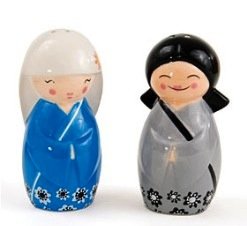 Japanese Kokeshi Girl Dolls Shaker Set