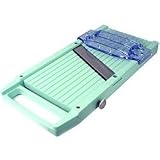 Benriner Jumbo Japanese mandolin extra large slicer Safety guard included.