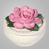 Camellia Pink Round Box