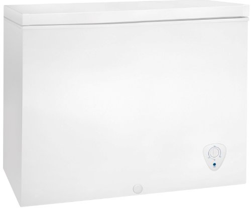 Frigidaire: FFFC07M2KW 7.2 cu. ft. Chest Freezer with Store-More Removable Basket, Frost Free Operat
