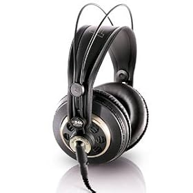 AKG �X�^�W�I�E���j�^�[ K240S