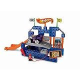Fisher-Price TRIO Hot Wheels Super Stunt Builder Mega Playset - Super Stunt Builder, Lift 'n Go Garage, 5 cars and 5 drivers (Toy)