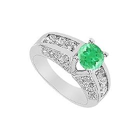 Emerald and Diamond Ring : 14K White Gold - 2.75 CT TGW