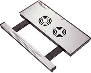ターガス・ジャパン アクティブクーラー/USB4ポートハブ付 ACH73JP