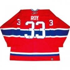 Patrick Roy Autographed/Hand Signed Replica Jersey (Montreal Canadiens)