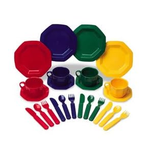 Learning Resources Pretend and Play Dish Set by Learning Resources