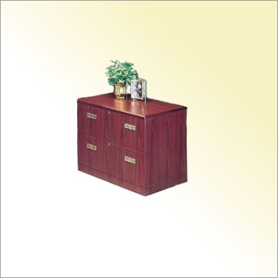 High Point Furniture V_346 Finish: Mahogany