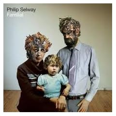 Familial [Ltd.Digipack]
