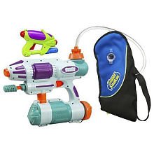 Super Soaker Artic Shock Blaster with XP215 Blaster and Aqua Pack