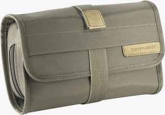 Apparel: Briggs & Riley Baseline Compact Toiletry Kit