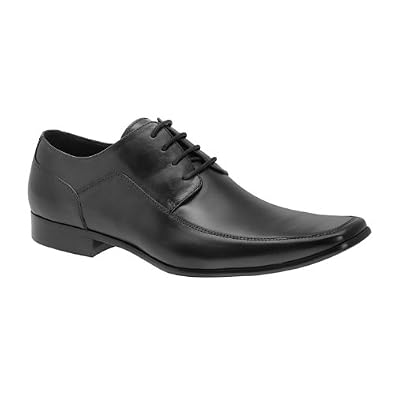 Style: Aldo Buchan