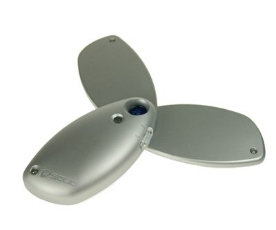 Solio Universal Hybrid Solar Charger (Silver)