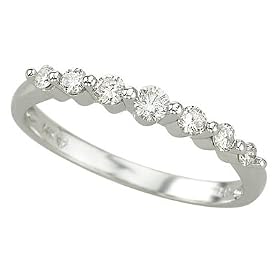 14K White Gold Prong Set Round Diamond Ring (0.25 ctw) by DivaDiamonds