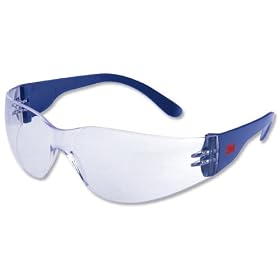 3M Safety Spectacles Lightweight Anti-scratch and Anti-Fog Lenses Clear Ref 2720