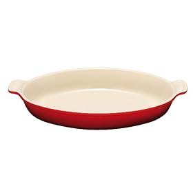 Le Creuset Heritage Stoneware 3.1 Quart Oval Au Gratin Dish, CherryLe Creuset Heritage Stoneware Au Gratin Dishes