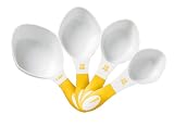 Wilton Magnetic Measuring Cups