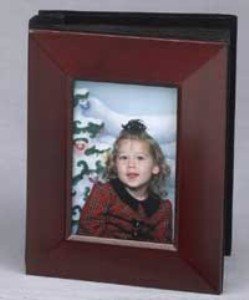 Walnut wood album with window cover holds 100 photos - 4x6
