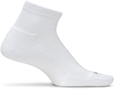 Feetures! Diabetic Light Cushion Quarter Crew Socks, Small (4-6.5), White