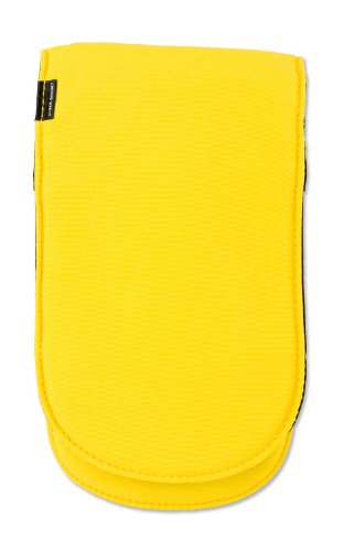 CYBER・マルチゲームポーチ(DS Lite/DSi/PSP-1000/PSP-2000/PSP-3000/PSP go用)<イエロー>