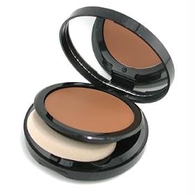0.31 oz Oil Free Even Finish Compact Foundation - #6 Golden