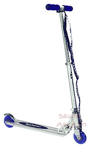 Childrens Toyshop  Toys : JD Bug Scooter - Blue