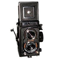Seagull 109, 6cm x 6cm Medium Format Twin Lens Reflex (TLR) Camera with Built-in 75mm f/3.5 Lens & Shutter/Aperture Window in Front of Viewfinder.