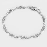 Ladies Diamond Heart Bracelet in 10k White Gold