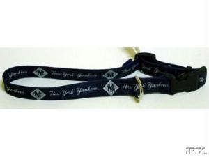 New! Small New York Yankees Dog Collar