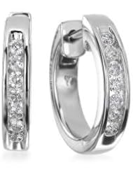1.00 ct Ladys Round Cut Diamond Haggies Earrings in 18 karat White Gold