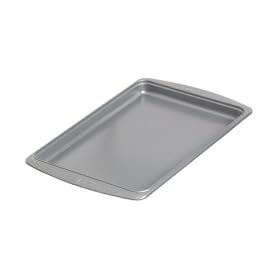 Wilton Avanti Everglide 15 1/4 x 10 1/4 x 3/4 Inch Cookie Pan