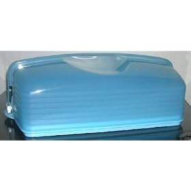 Click here to buy Tupperware Rectangular Cake Taker Caribbean Blue by Tupperware.