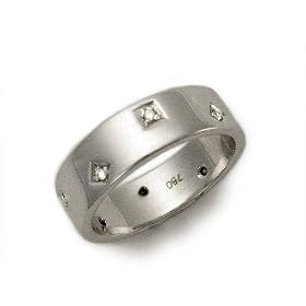 18K White Gold Ring, Enhanced With Prong-Set Diamonds. by I.Reiss