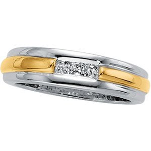 14K Yellow Gold Diamond Wedding Band Ring