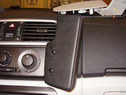 Waeco Lederkonsole f&uuml;r Skoda Roomster, Bj. 04/ 06-, schwarz Preisvergleich