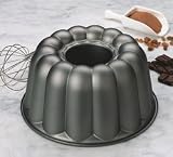 Review Kaiser Bakeware 630335 / Kaiser Bakeware La Forme Nonstick Charlotte Bundtform Pan