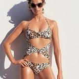 Africa One Piece