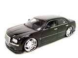 CHRYSLER 300C HEMI CHAMELEON 1:18 DIECAST MODEL