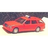 1 43 Mercedes Benz E320 Station Wagon Feuerwehr 