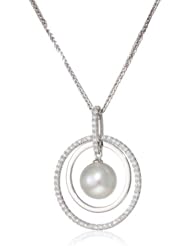 Baggins White Gold with Diamonds and White South Sea Pearl Circle Pendant Necklace