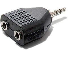 Recoton CW1528 Audio Mini Adapter Plastic