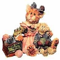 Clawdette Fuzzface &amp; Wuly...Yarn Merchants by The Purrstone Collection