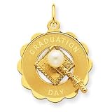 14k Graduation Day with Cap and Cultured Pearl Charm