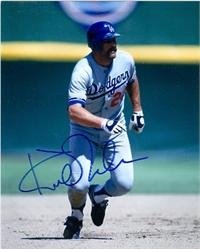 Kirk Gibson autographed photo 8x10 (Los Angeles Dodgers)