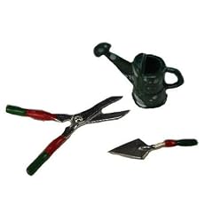 3 tlg. Set Gie�kanne Schere Heckenschere Schaufel Spaten Gartenset G�rtner Garten Miniatur f�r Puppenstube Puppenhaus Ma�stab 1:12
