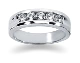 0.5 ctw. Men's Round Diamond Wedding Band in Platinum